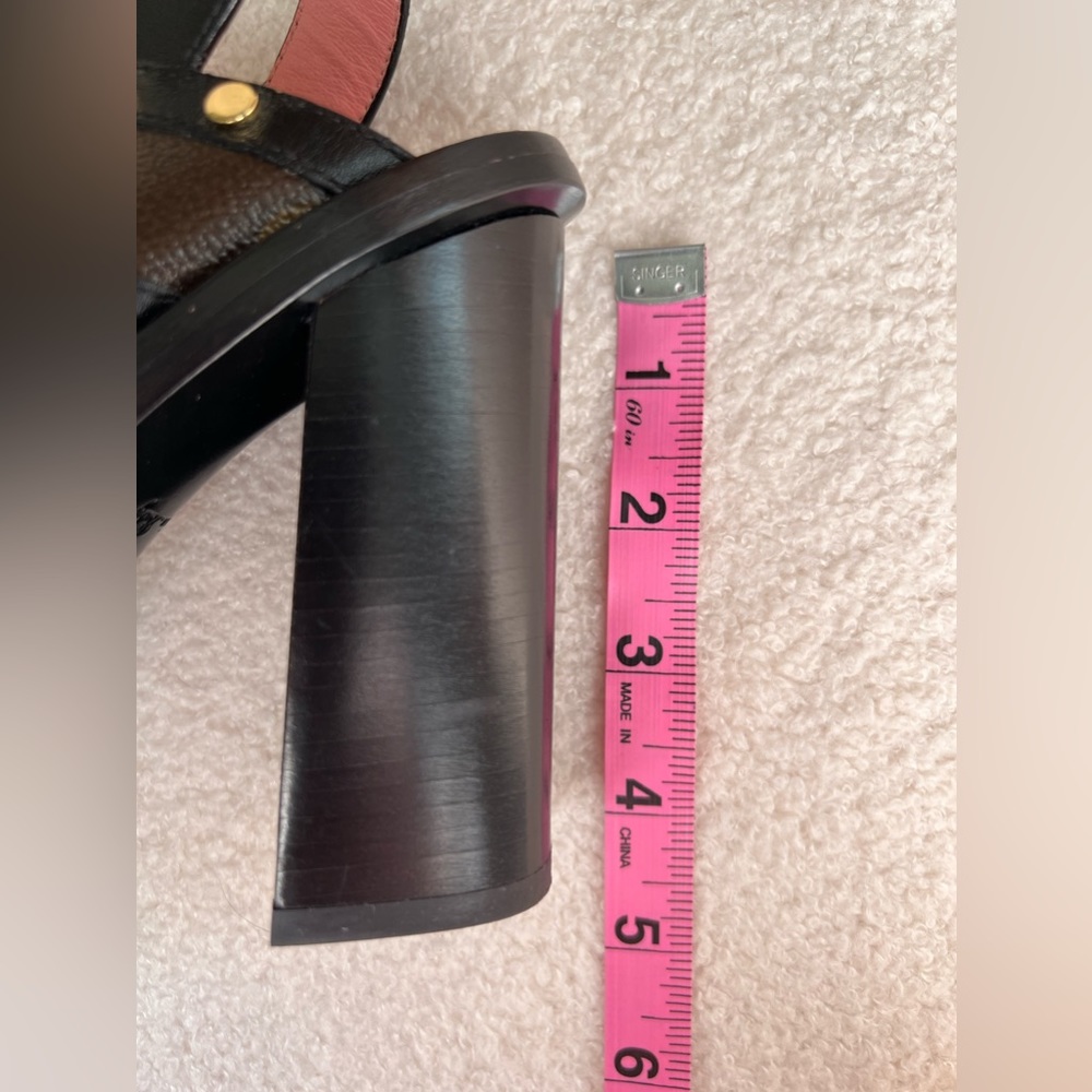 Louis Vuitton LV Sandals , Monogram , high heels like new - Picture 11 of 11